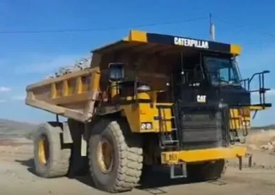 CAT 773 with hydropneumatic suspension is equipped with our system